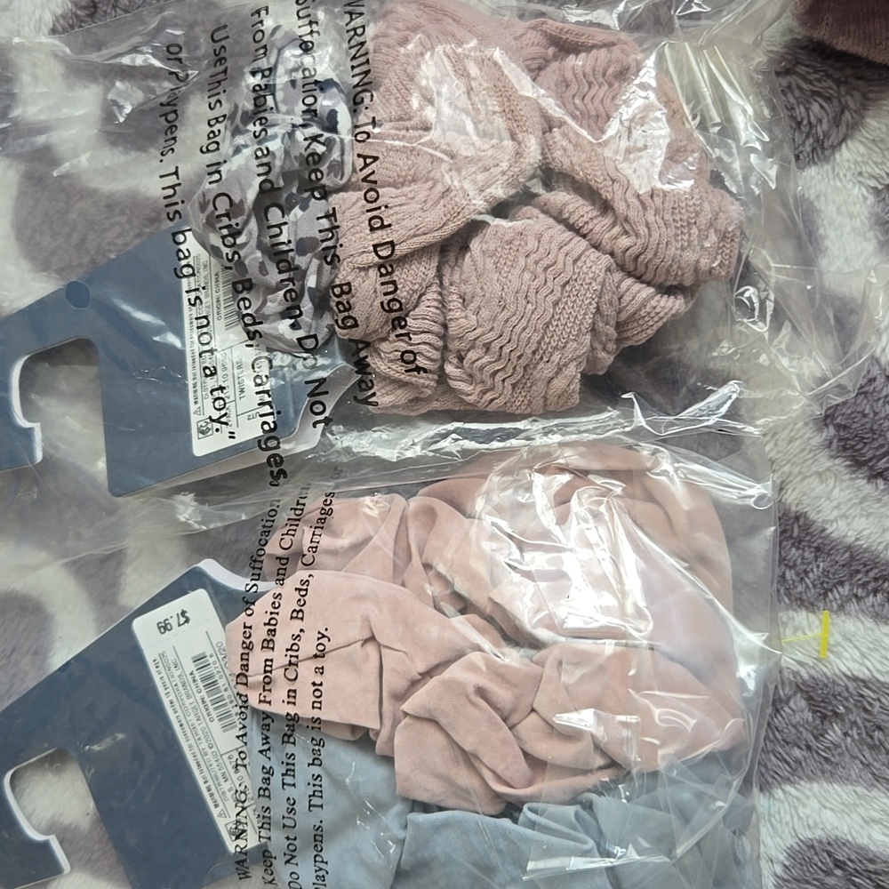 Universal Thread Hair Twisters Set, 4 Total, NWT - Picture 2 of 6
